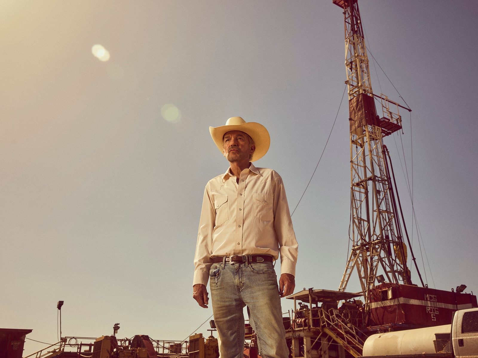 “Landman” Goes Down Like a Michelob Ultra